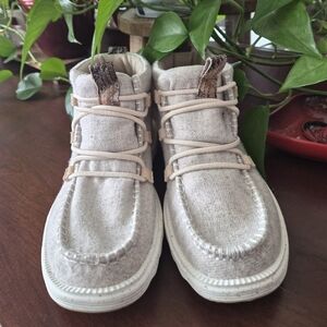 Women’s Casual Ankle Booties in Light Beige